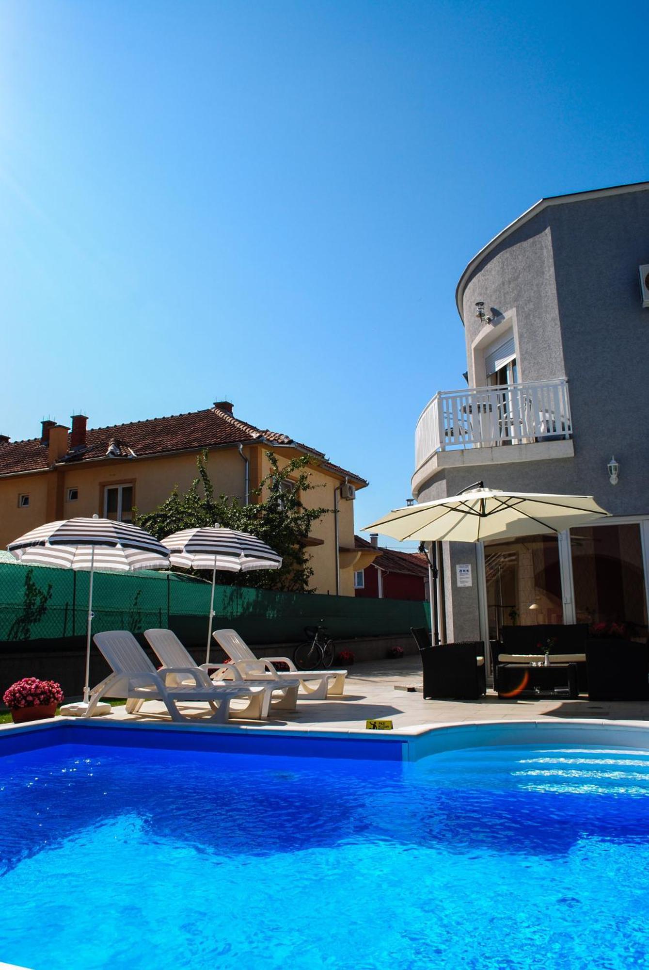 Vila DeLux Negotin Buitenkant foto
