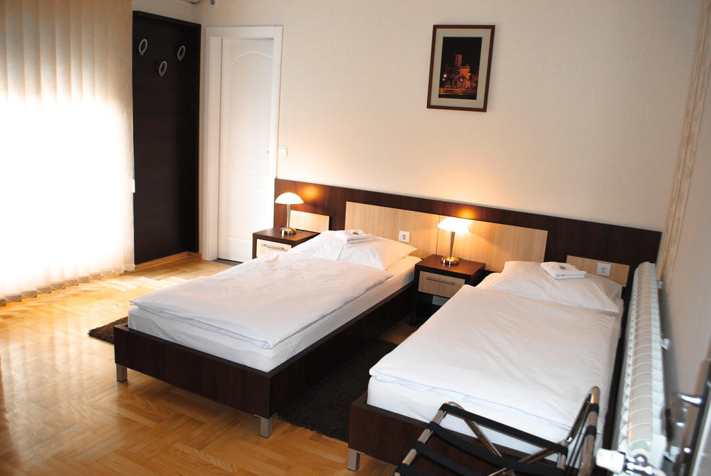 Vila DeLux Negotin Buitenkant foto