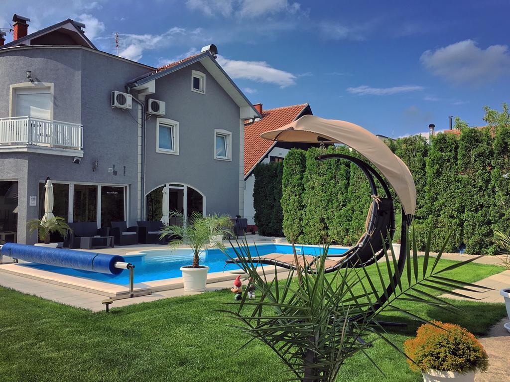 Vila DeLux Negotin Buitenkant foto